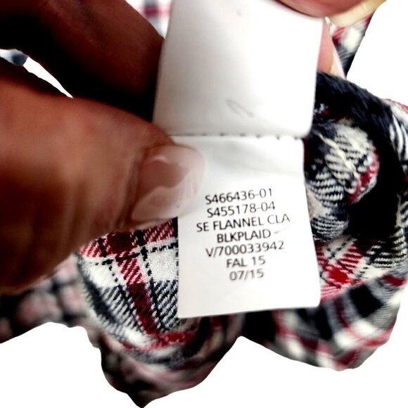 GAP Men's Soft Flannel Shirt Classic Fit Black Plaid Size XXL - Picture 7 of 12